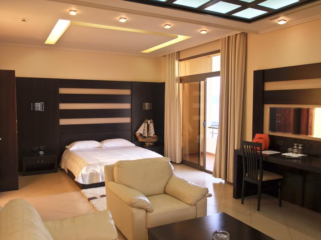 Paradise Beach Hotel Radhime Room photo