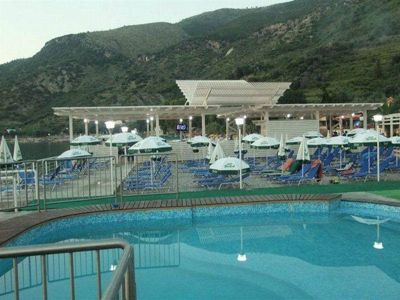 Paradise Beach Hotel Radhime Facilities photo