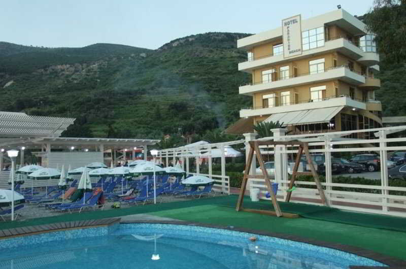 Paradise Beach Hotel Radhime Exterior photo